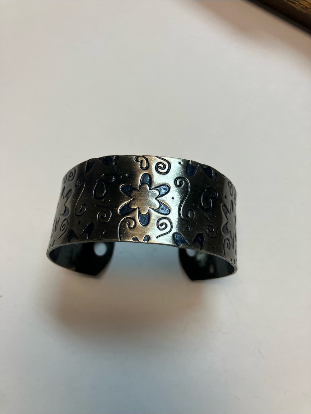 Floral Engraved Black Metal Cuff Bracelet for Women